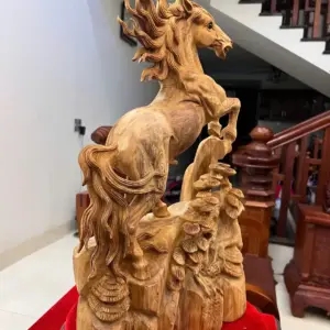 Tượng Nhất Mã Gỗ Ngọc Am Chất Gỗ Già Thơm Cao 59cm