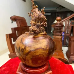 Bình Hoa Mai Gỗ Sưa Bắc Cao 27cm