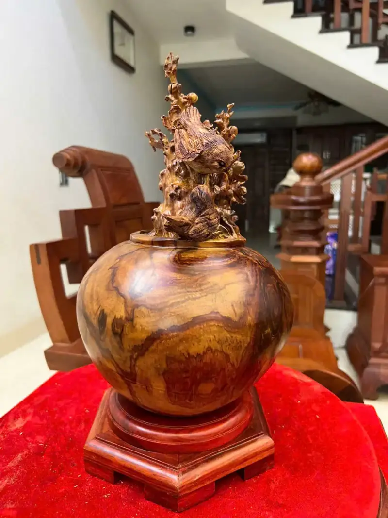 Bình Hoa Mai Gỗ Sưa Bắc Cao 27cm