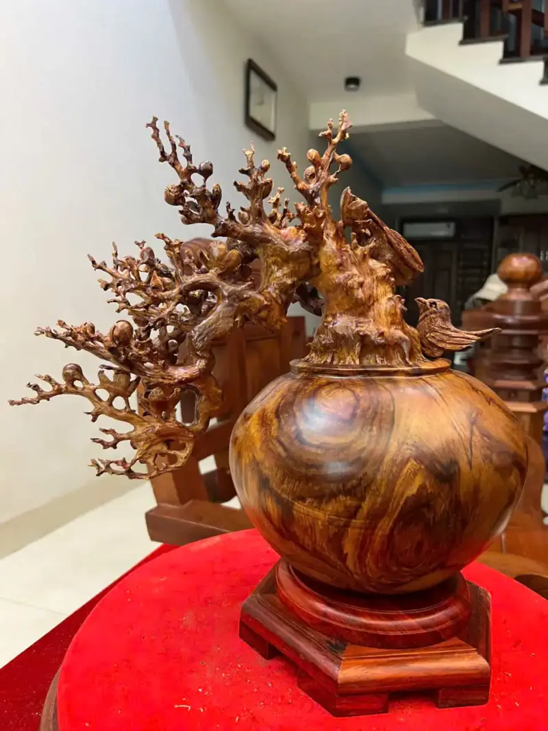 Bình Hoa Mai Gỗ Sưa Bắc Cao 27cm