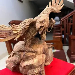 Tượng Đại Bàng Gỗ Sưa Bắc Liền Khối Mộc Đẹp Có Sơn Cao 39cm