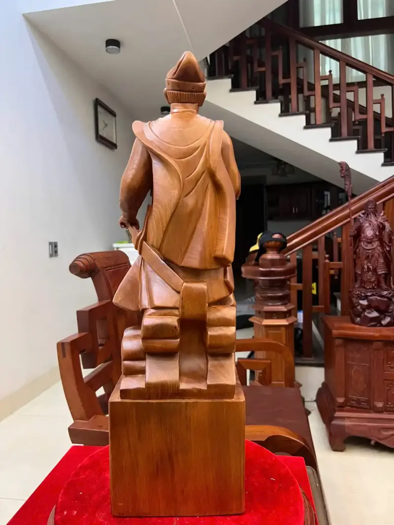 Tượng Trần Quốc Tuấn Gỗ Ngọc Am Liền Khối Cao 70cm