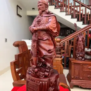 Tượng Trần Quốc Tuấn Chống Kiếm Gỗ Tử Đàn Liền Khối Đục Kỹ Sắc Nét Cao 68cm